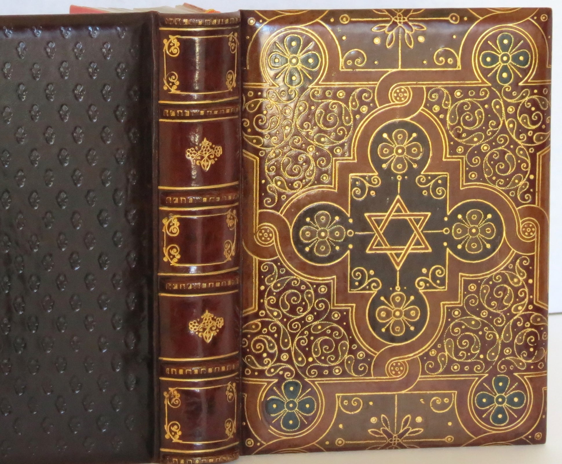 Item #18822 Nouvelles Heures et Prieres Composées dans le style des manuscrits du XIVe au XVIe....